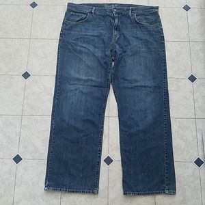 Old navy mens straight style jeans size 42x32